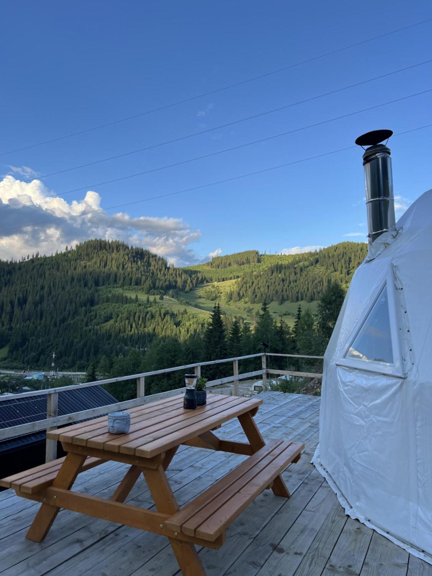 Cucu Zen Dome Bucovina Iacobeni (Suceava)